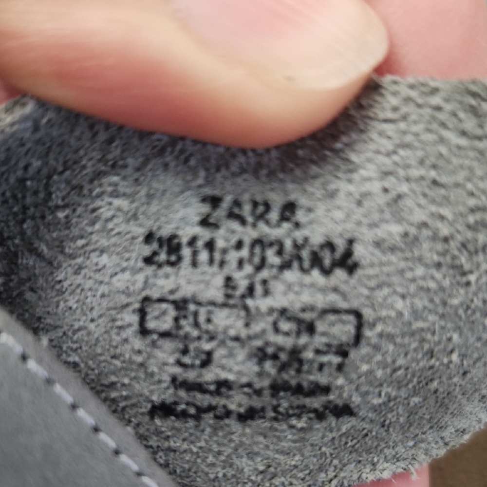 Zara Big Kids'/Women Leather Gray Sandals, Size 38/7.5, Excellent Used Condition - Picture 7 of 10
